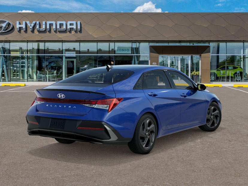 2026 Hyundai Elantra - Image 3
