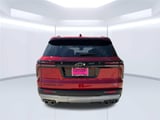 2027 Chevrolet Traverse - Preview 4