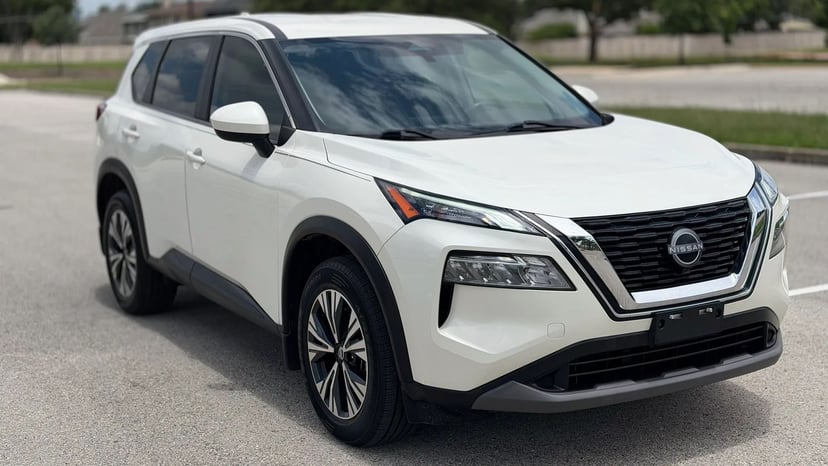 2023 Nissan Rogue - Image 1