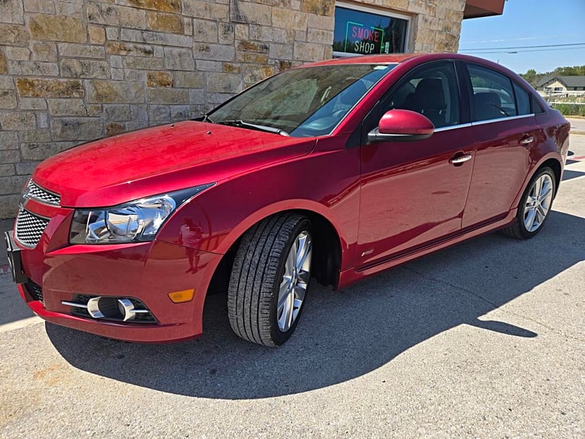 2014 Chevrolet Cruze - Image 1