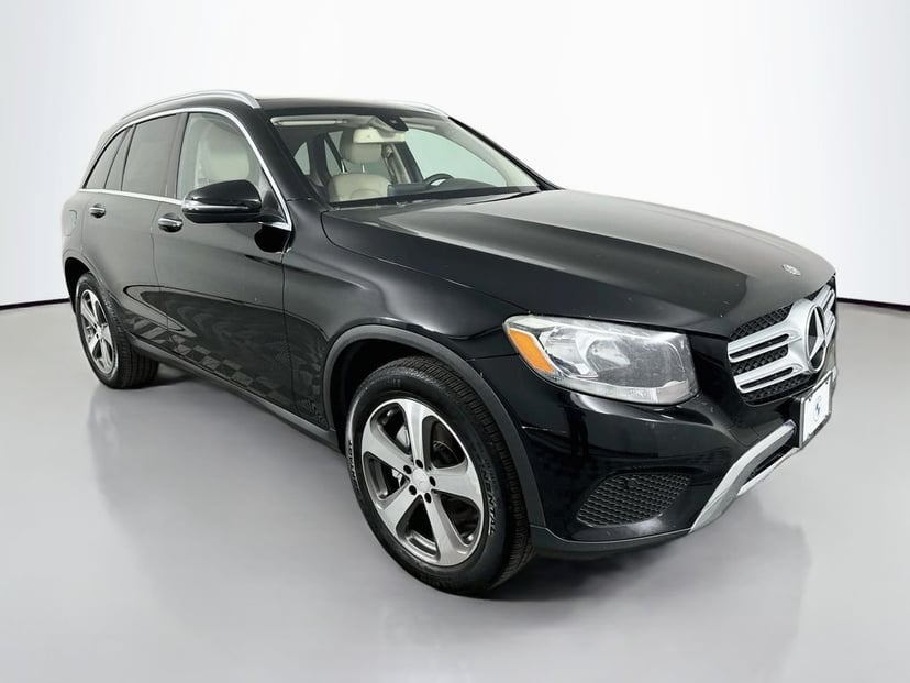 2016 Mercedes-Benz GLC - Image 1