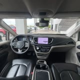 2023 Chrysler Pacifica - Preview 10