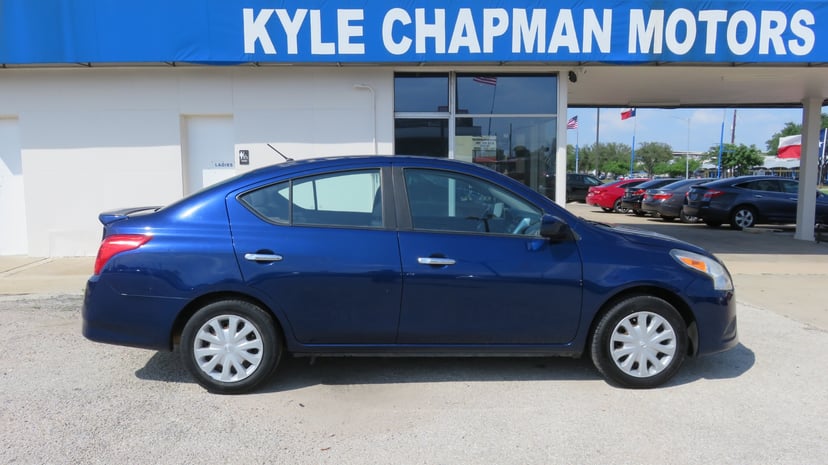 2018 Nissan Versa - Image 3