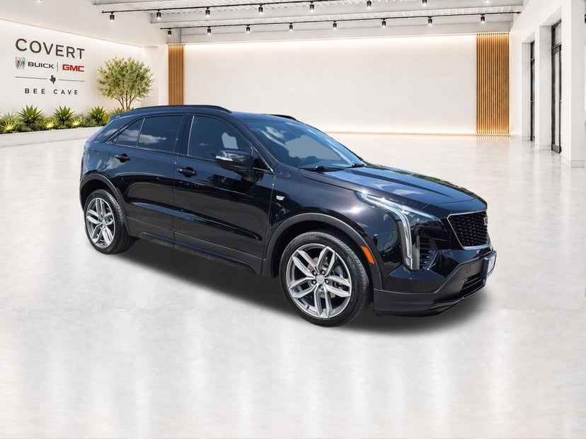 2023 Cadillac XT4 - Image 1