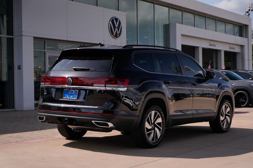 2026 Volkswagen Atlas - Image 3