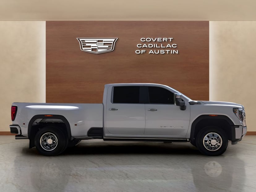 2024 GMC Sierra - Image 3