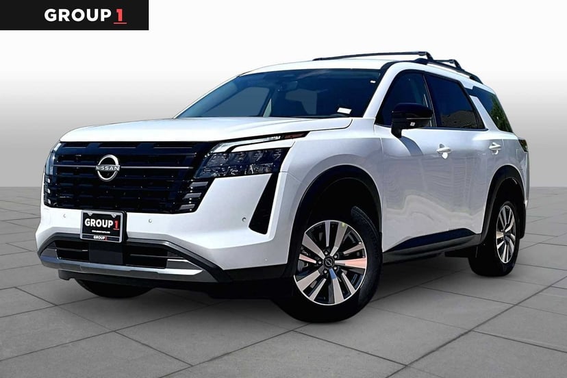 2026 Nissan Pathfinder - Image 3