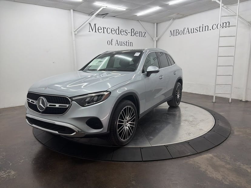 2026 Mercedes-Benz GLC - Image 2