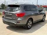 2017 Nissan Pathfinder - Preview 6