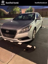 2017 Hyundai Sonata Hybrid - Preview 2