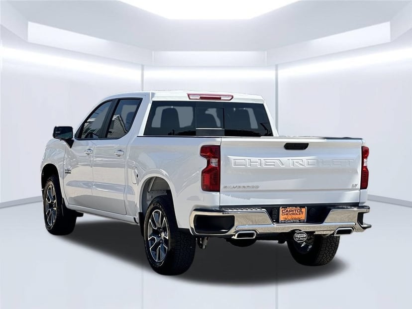 2026 Chevrolet Silverado 1500 - Image 3