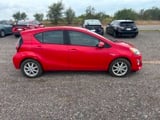 2015 Toyota Prius C - Preview 3