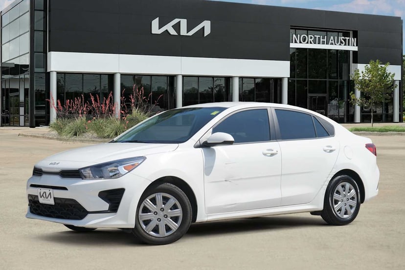 2023 Kia Rio - Image 1