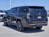 2026 Chevrolet Suburban - Preview 4