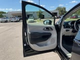 2023 Chrysler Pacifica - Preview 9
