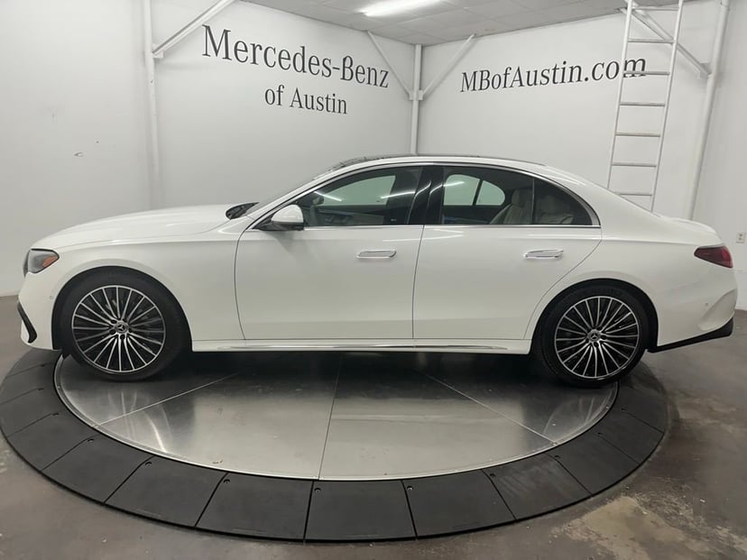 2027 Mercedes-Benz E-Class - Image 2