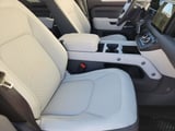 2025 Land Rover Defender - Preview 14