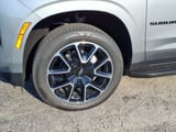 2027 Chevrolet Suburban - Preview 10