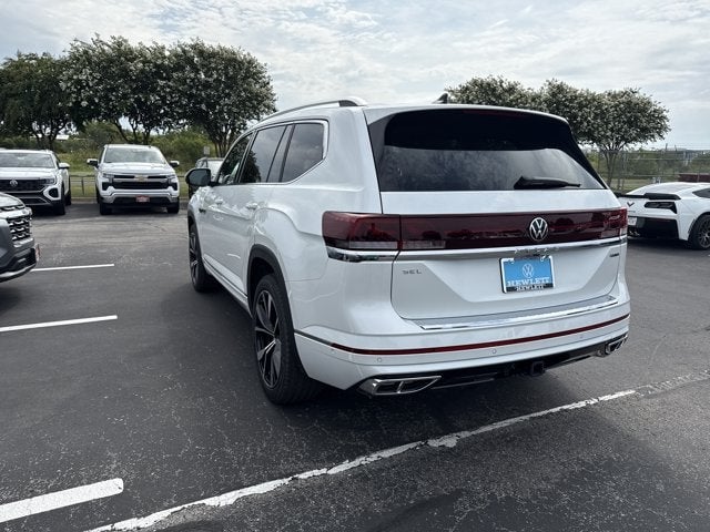 2026 Volkswagen Atlas - Image 2