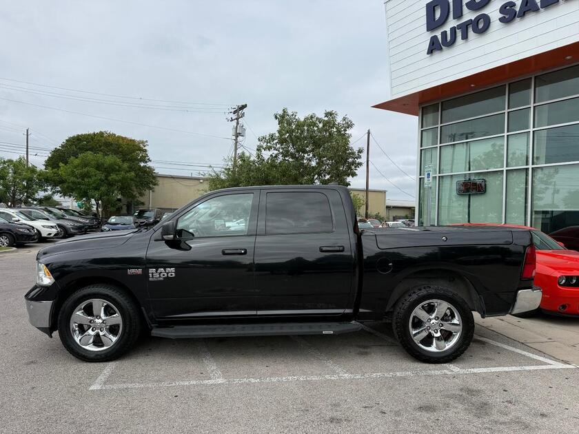 2019 Ram 1500 Classic - Image 2