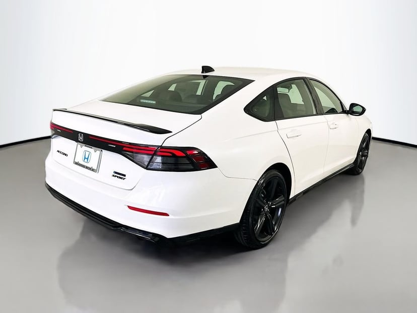2026 Honda Accord - Image 3