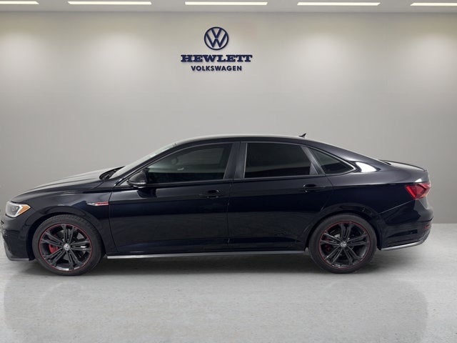 2019 Volkswagen Jetta - Image 2