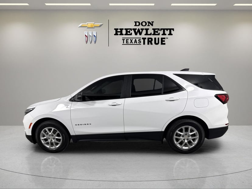 2023 Chevrolet Equinox - Image 2