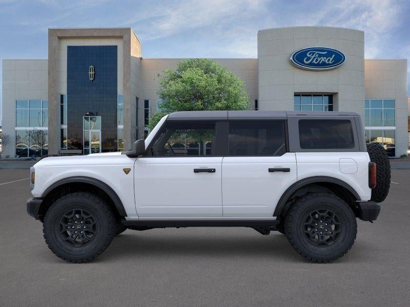 2026 Ford Bronco - Image 2