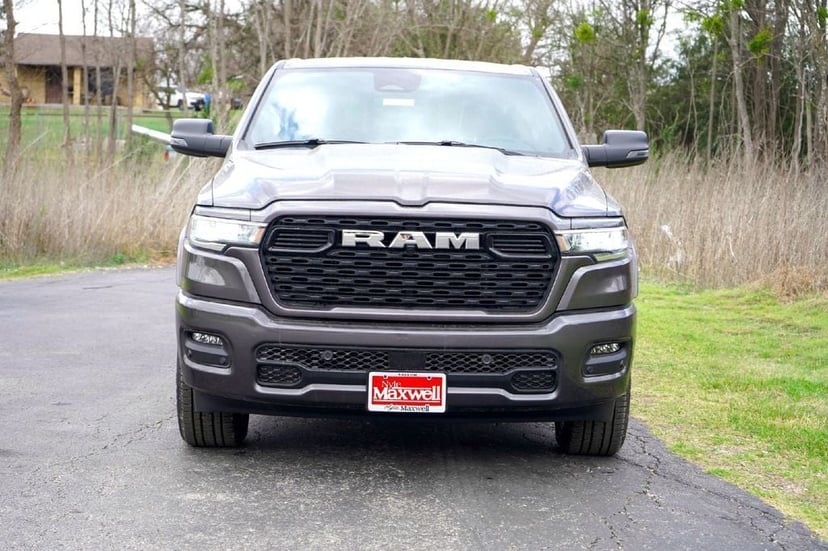 2026 Ram 1500 - Image 3
