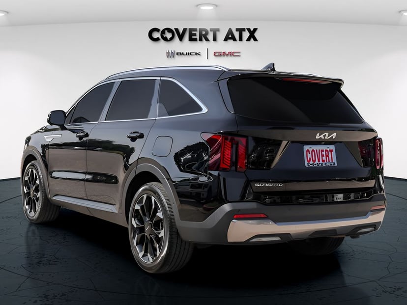 2024 Kia Sorento - Image 2