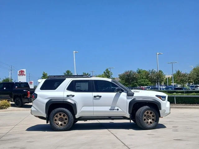 2026 Toyota 4runner - Image 2