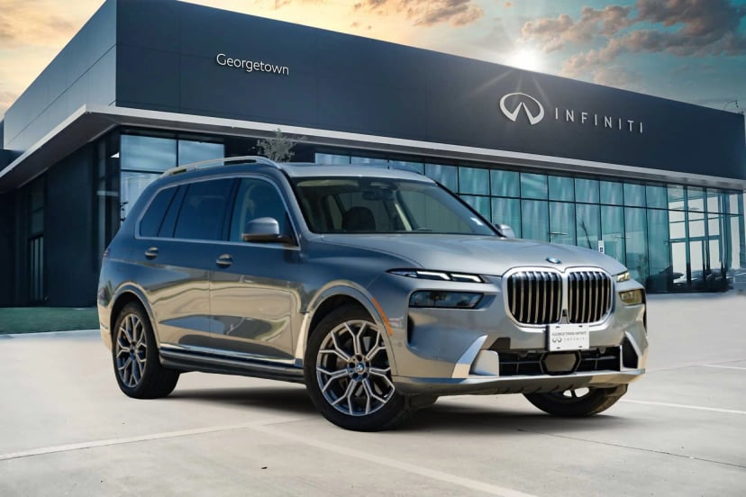 2024 BMW X7 - Image 1
