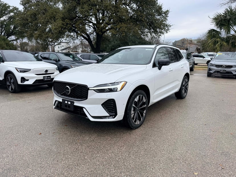 2026 Volvo XC60 - Image 1