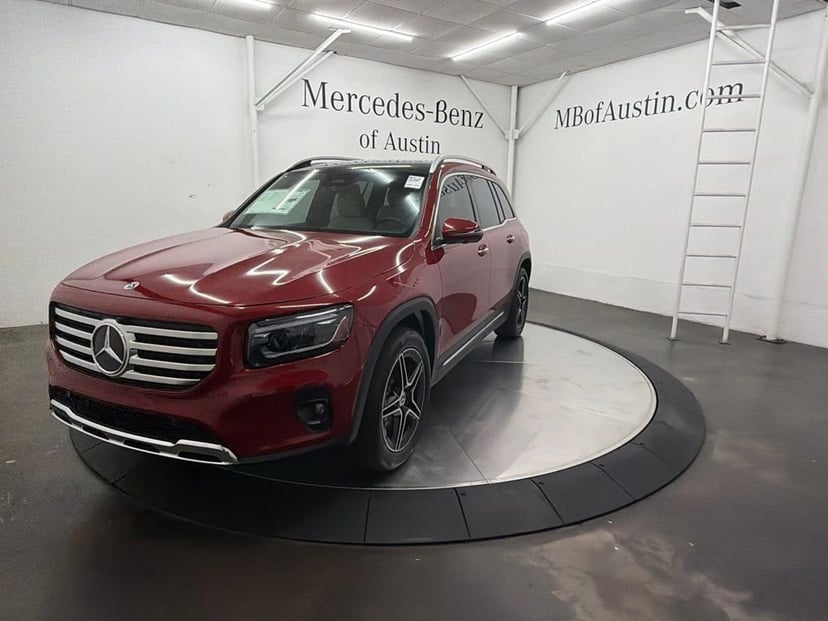 2026 Mercedes-Benz GLB - Image 1
