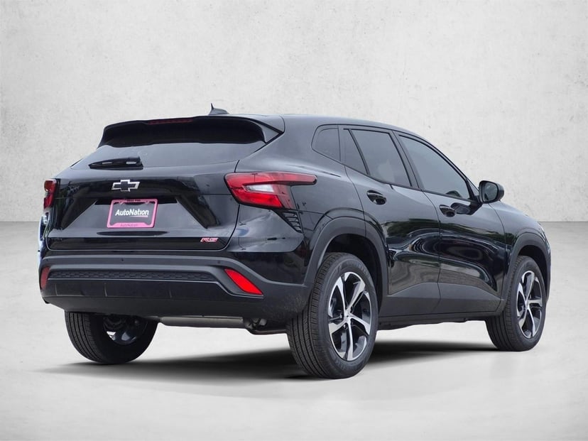 2026 Chevrolet Trax - Image 2
