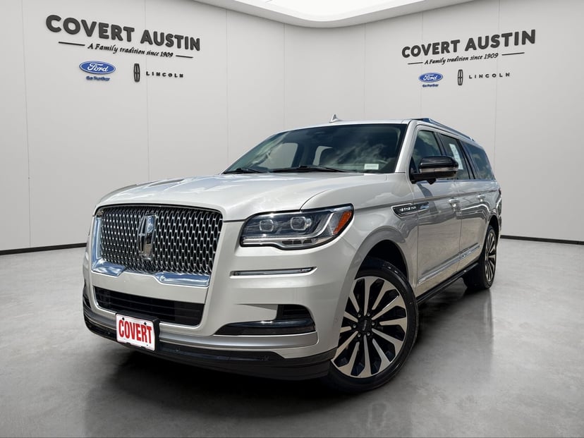 2022 Lincoln Navigator L - Image 1