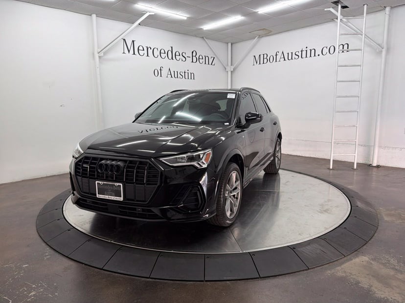 2024 Audi Q3 - Image 1