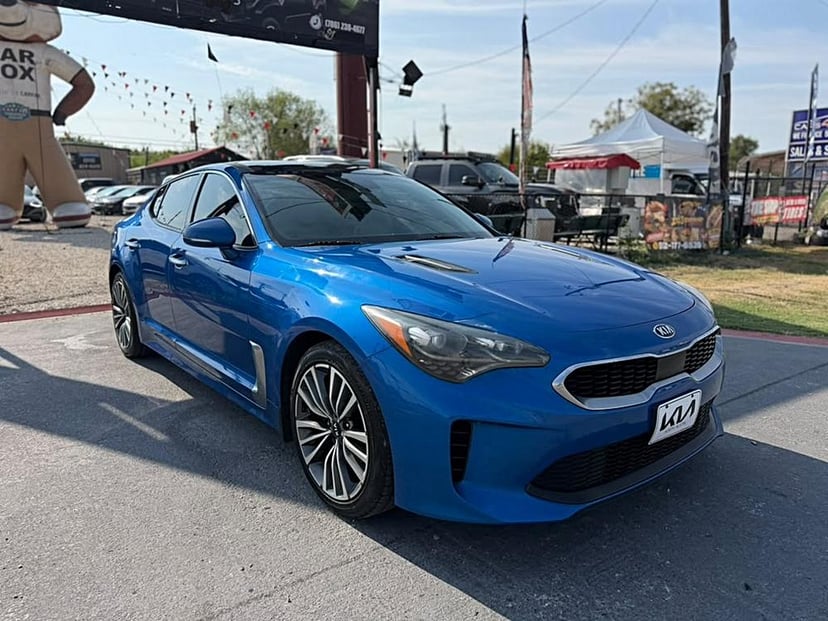 2018 Kia Stinger - Image 1