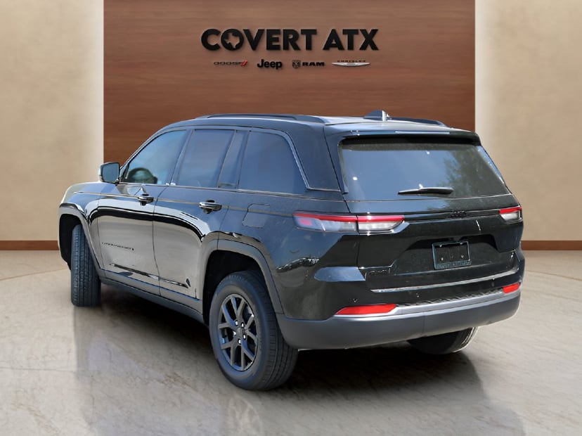 2027 Jeep Grand Cherokee - Image 1