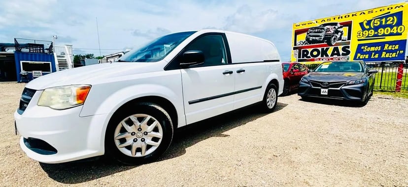 2014 Ram C/V Tradesman - Image 2