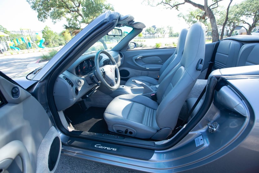 2001 Porsche 911 - Image 3