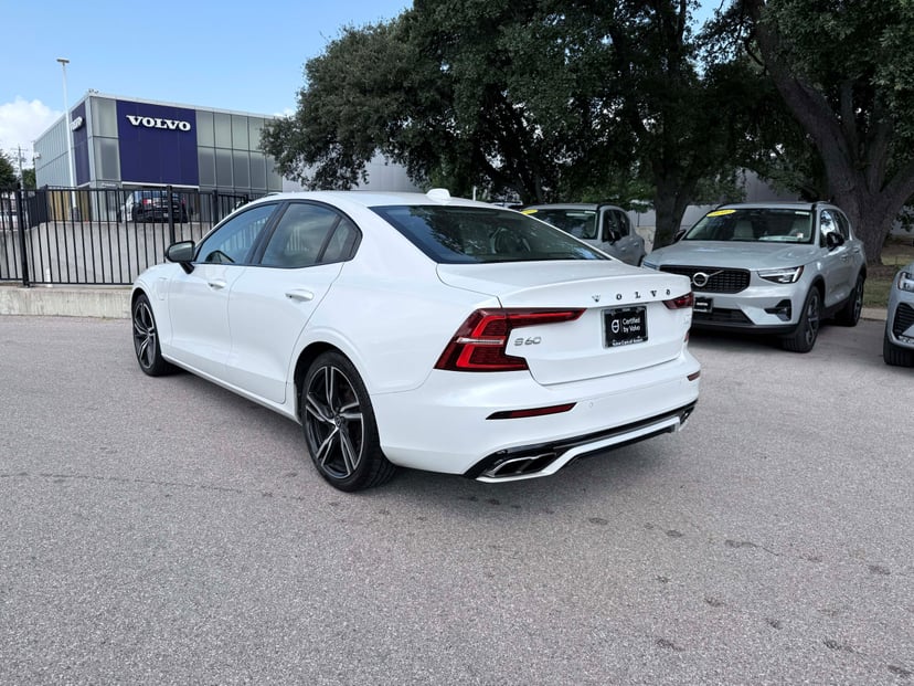 2021 Volvo S60 - Image 3