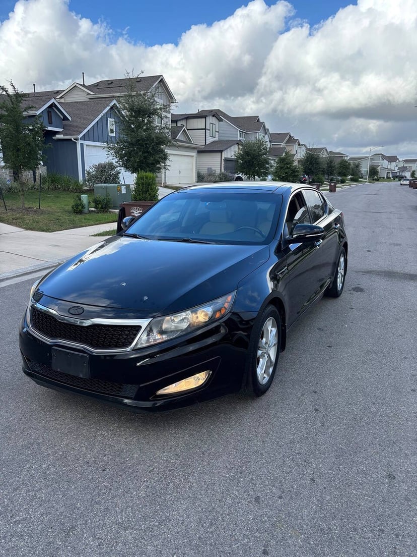 2013 Kia Optima - Image 1