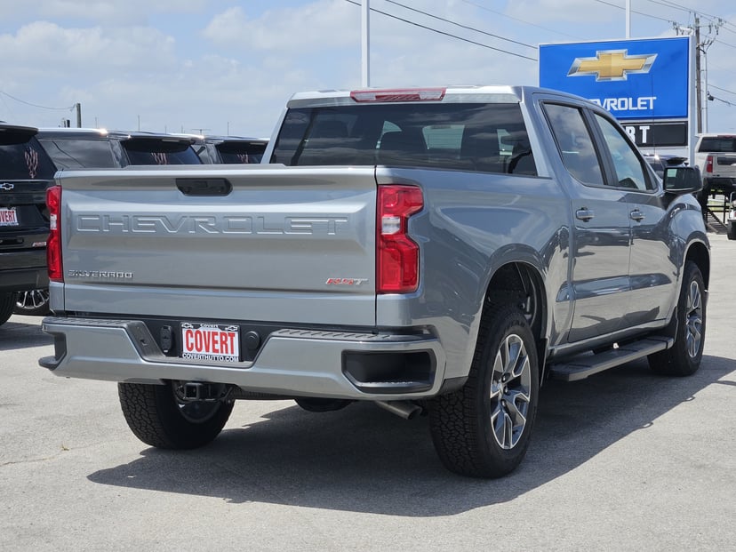 2026 Chevrolet Silverado - Image 2