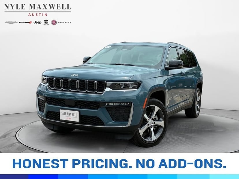 2026 Jeep Grand Cherokee - Image 2