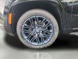 2026 Jeep Grand Wagoneer - Preview 10