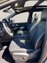 2027 Chrysler Pacifica - Preview 10