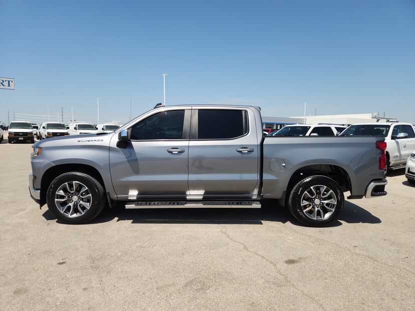 2021 Chevrolet Silverado 1500 - Image 2