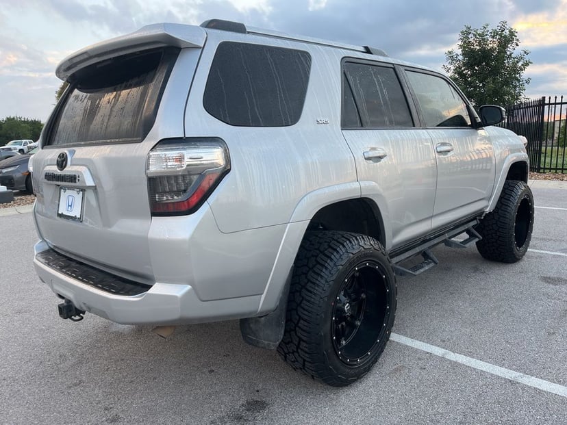 2022 Toyota 4-Runner - Image 2