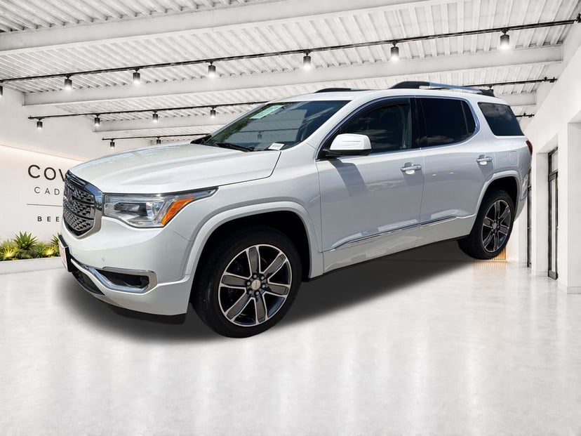 2019 GMC Acadia Denali - Image 3